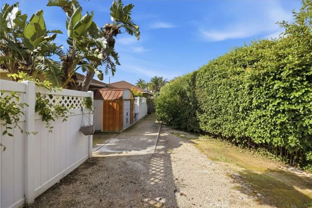 525 Hunt Drive, Placentia, CA 92870