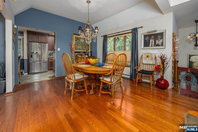 1150 Lakeside Drive, Vernon, NJ 07422