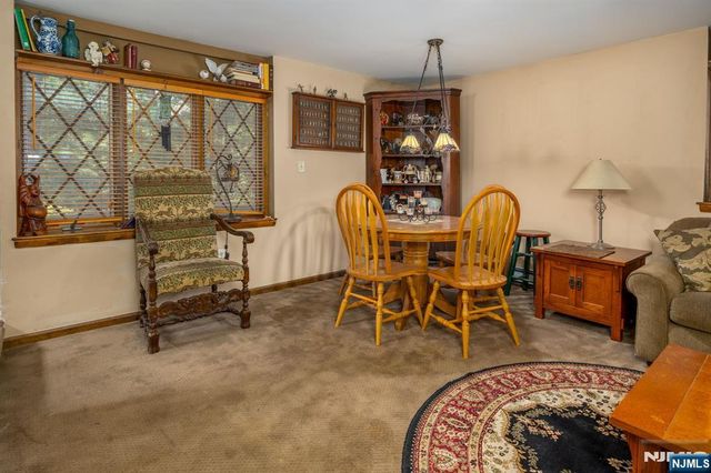 1150 Lakeside Drive, Vernon, NJ 07422