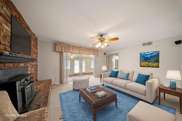 1500 Crestview Dr, Modesto, CA 95355