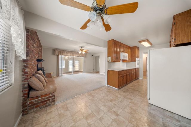 1500 Crestview Dr, Modesto, CA 95355