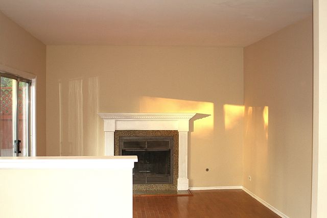 3590 Fairfax Court, Aurora, IL 60504