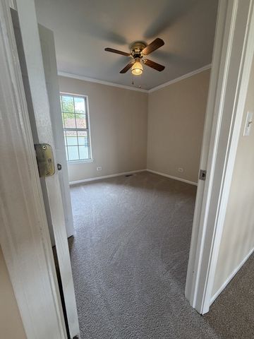3590 Fairfax Court, Aurora, IL 60504