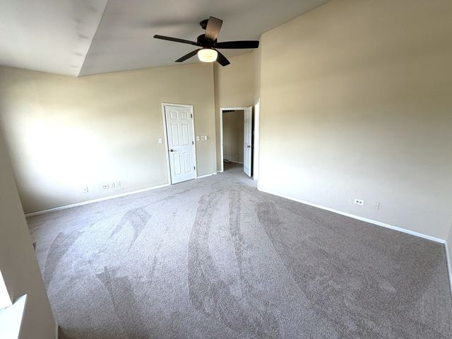 3590 Fairfax Court, Aurora, IL 60504