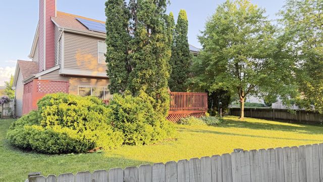 3590 Fairfax Court, Aurora, IL 60504