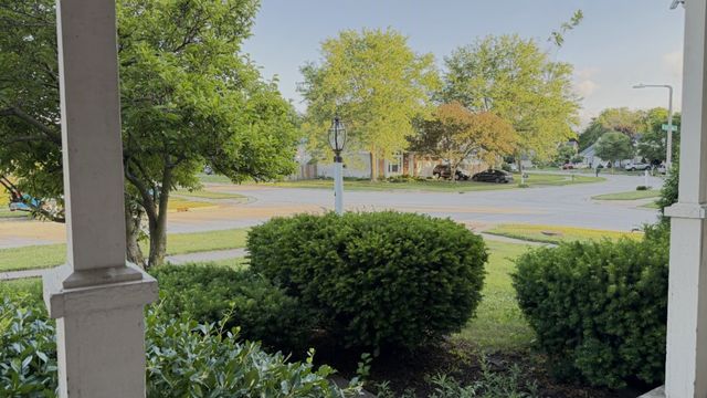 3590 Fairfax Court, Aurora, IL 60504