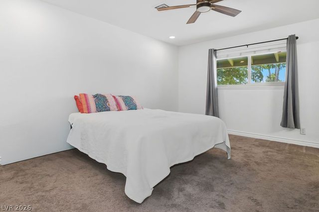 924 Niblick Drive, Las Vegas, NV 89108