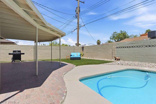924 Niblick Drive, Las Vegas, NV 89108