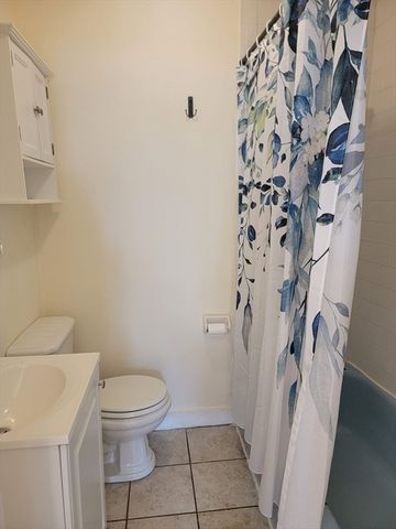 702 Massachusetts Ave 5, Boston, MA 02118