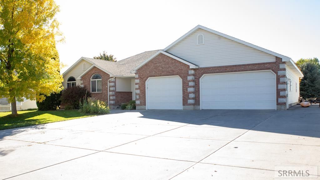 9985 N 26 E, Idaho Falls, ID 83401