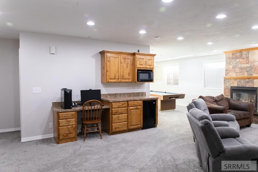 Image 21 of property listing at 9985 N 26 E, Idaho Falls, ID 83401