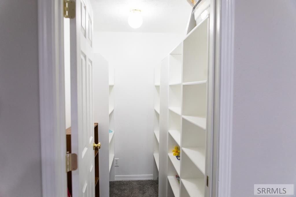 Image 31 of property listing at 9985 N 26 E, Idaho Falls, ID 83401