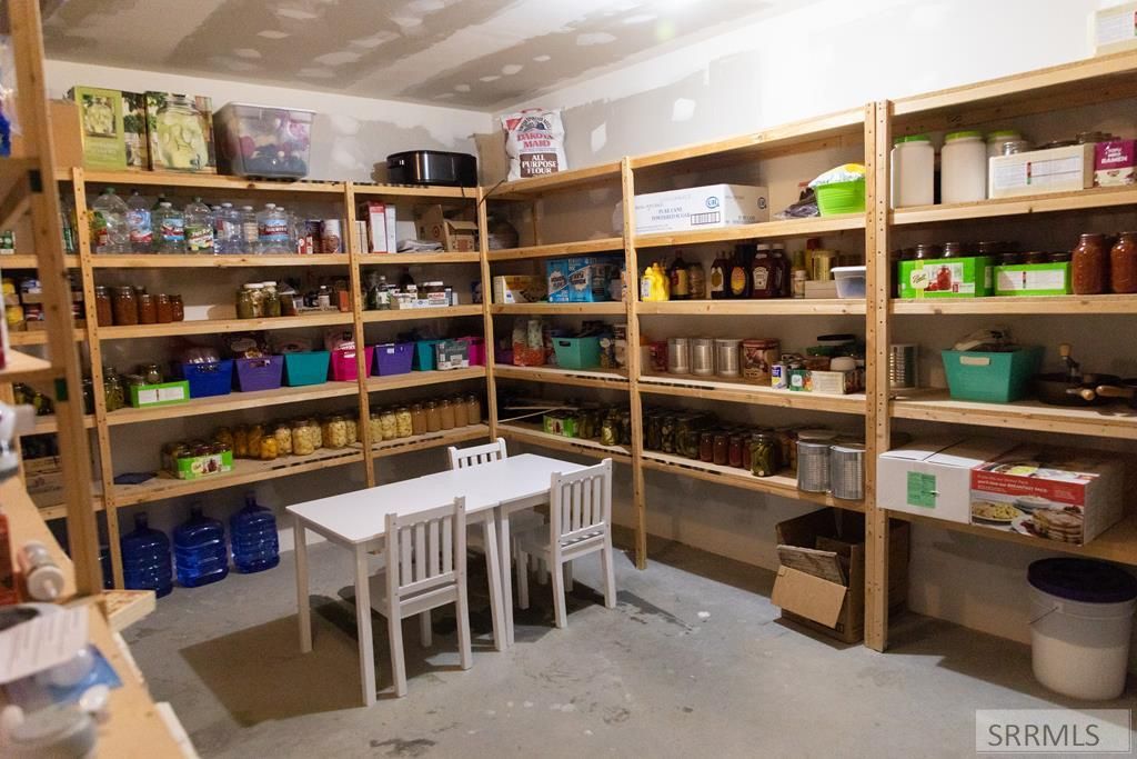 Image 33 of property listing at 9985 N 26 E, Idaho Falls, ID 83401