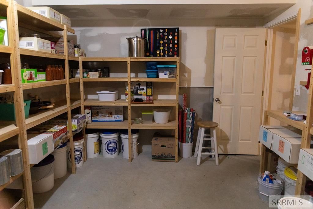 Image 35 of property listing at 9985 N 26 E, Idaho Falls, ID 83401