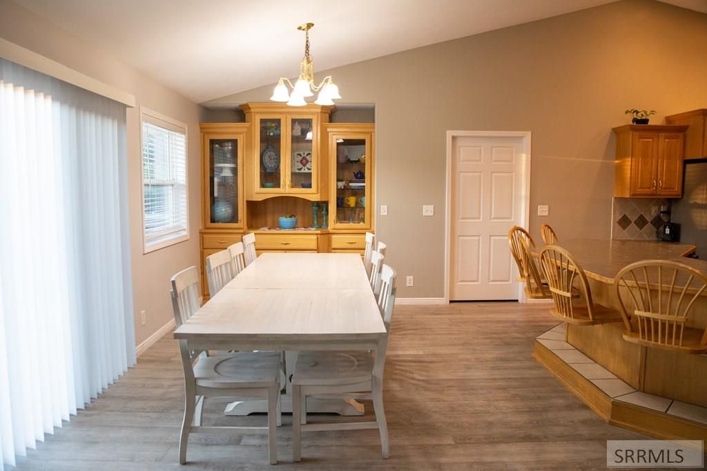 Image 8 of property listing at 9985 N 26 E, Idaho Falls, ID 83401