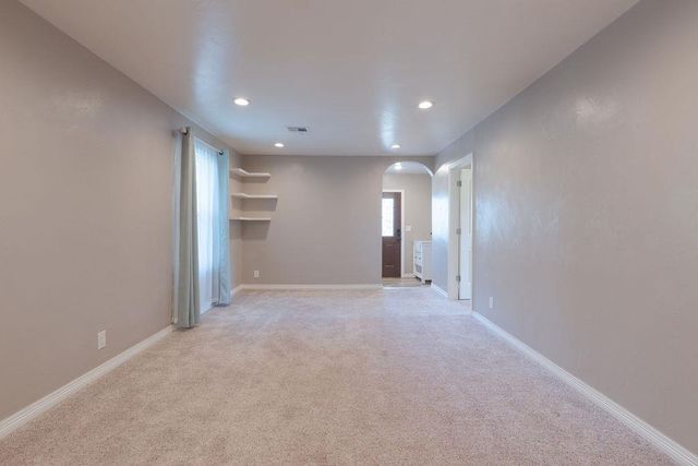 804 S Market Avenue, Shawnee, OK 74801