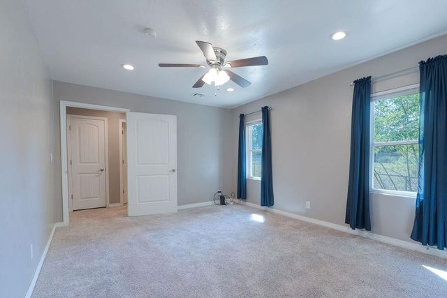 804 S Market Avenue, Shawnee, OK 74801