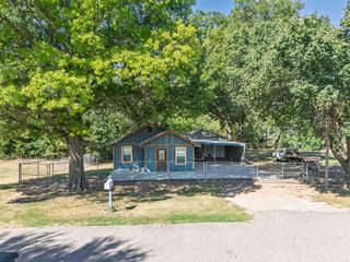 804 S Market Avenue, Shawnee, OK 74801