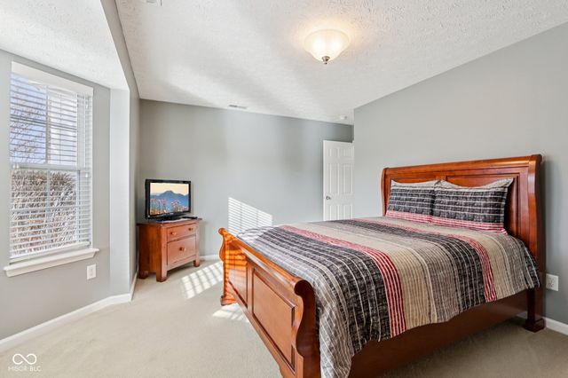 5556 Jutland Drive, Plainfield, IN 46168