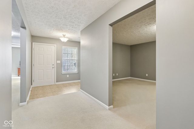 5556 Jutland Drive, Plainfield, IN 46168