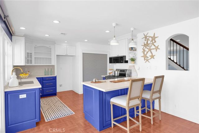 5191 Victoria, Westminster, CA 92683