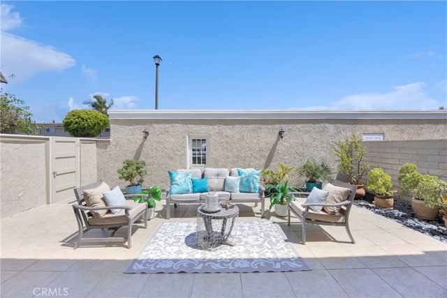 5191 Victoria, Westminster, CA 92683