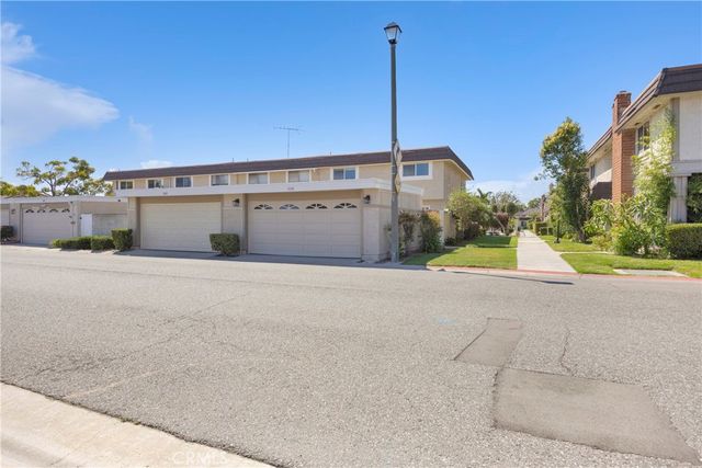 5191 Victoria, Westminster, CA 92683