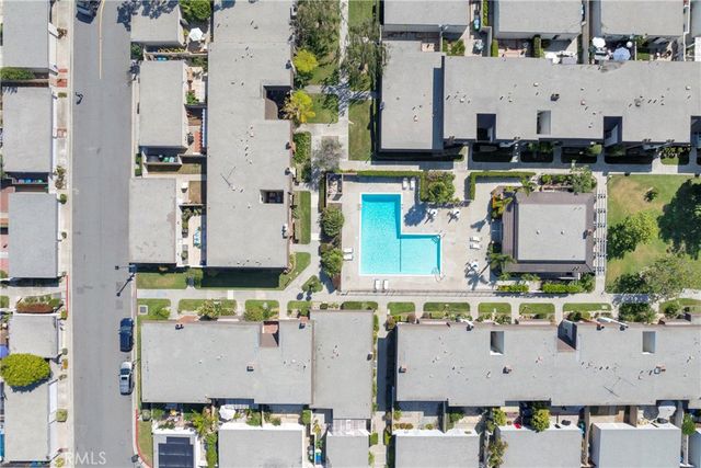 5191 Victoria, Westminster, CA 92683