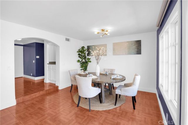 5191 Victoria, Westminster, CA 92683