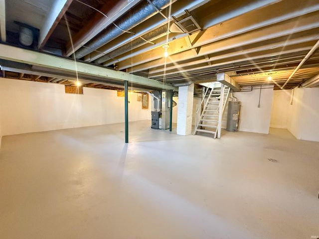 218 E Woodside Street, South Bend, IN 46614