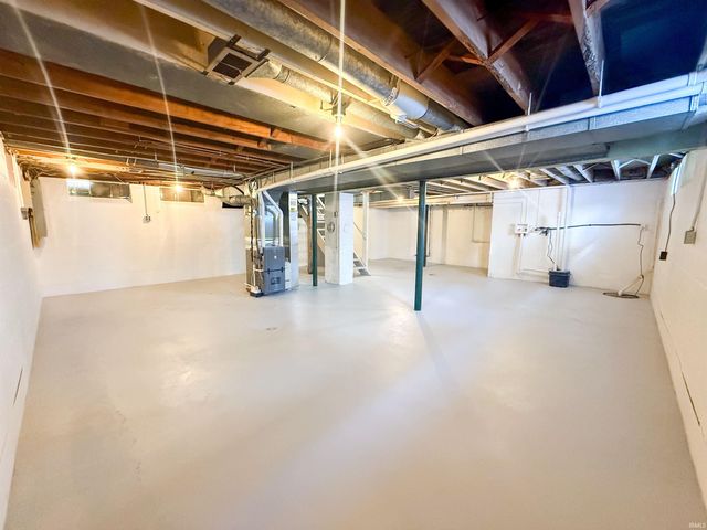 218 E Woodside Street, South Bend, IN 46614