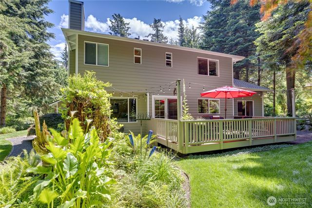 15153 Sunrise Drive NE, Bainbridge Island, WA 98110