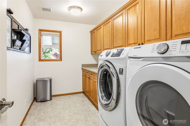 15153 Sunrise Drive NE, Bainbridge Island, WA 98110