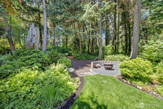 15153 Sunrise Drive NE, Bainbridge Island, WA 98110