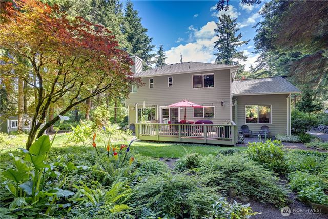 15153 Sunrise Drive NE, Bainbridge Island, WA 98110