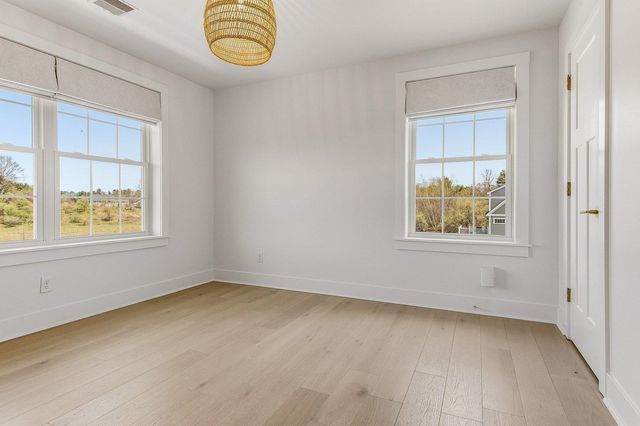 19 Lovering Road, North Hampton, NH 03862