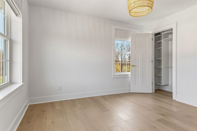 19 Lovering Road, North Hampton, NH 03862