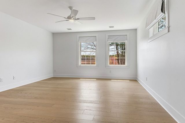 19 Lovering Road, North Hampton, NH 03862