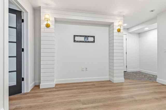 19 Lovering Road, North Hampton, NH 03862