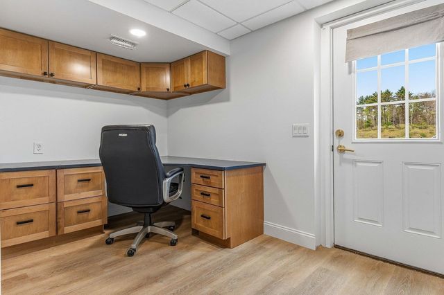 19 Lovering Road, North Hampton, NH 03862