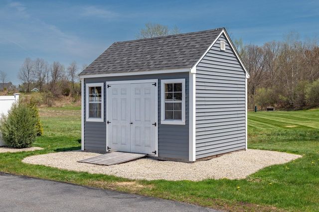19 Lovering Road, North Hampton, NH 03862