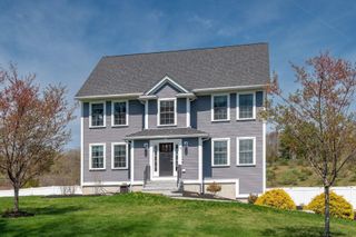 19 Lovering Road, North Hampton, NH 03862