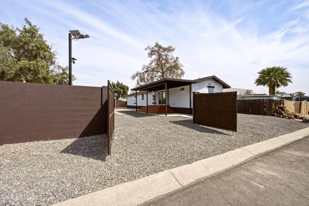 443 S 98TH Place, Mesa, AZ 85208