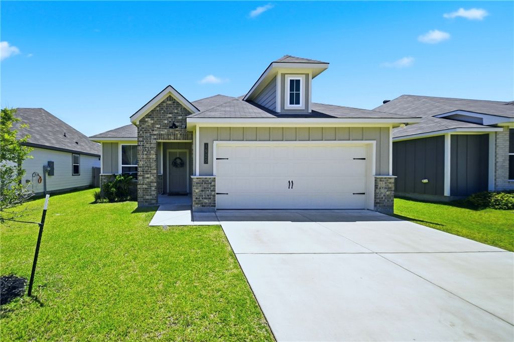 1925 Chief Street, Bryan, TX 77807 — exterior