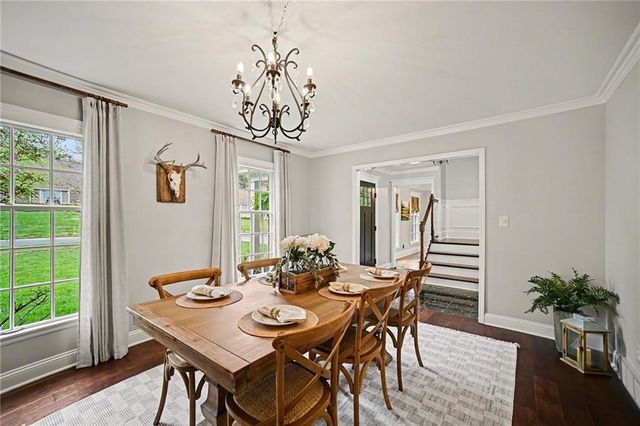 5507 W 90th Terrace, Overland Park, KS 66207
