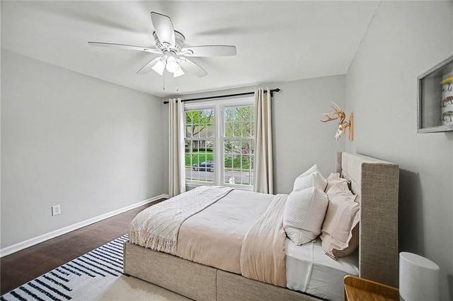 5507 W 90th Terrace, Overland Park, KS 66207