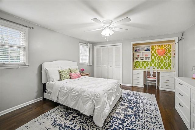 5507 W 90th Terrace, Overland Park, KS 66207