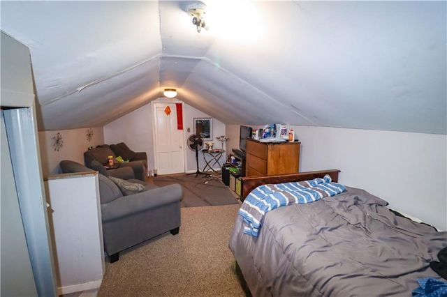 718 S Chestnut Street, Olathe, KS 66061