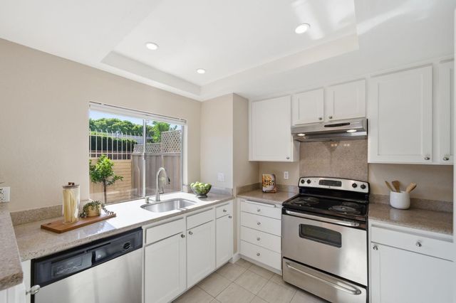 3121 Loma Verde Drive 26, San Jose, CA 95117