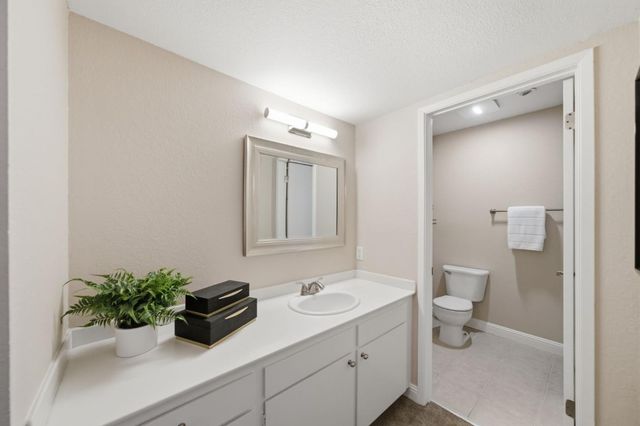3121 Loma Verde Drive 26, San Jose, CA 95117